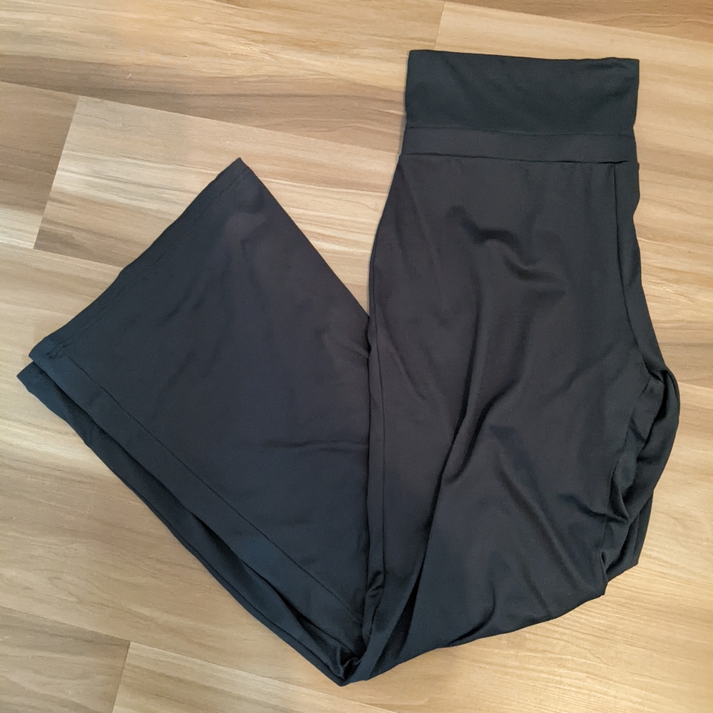 Atheletics women's pant by Finish Line. Black, size XL